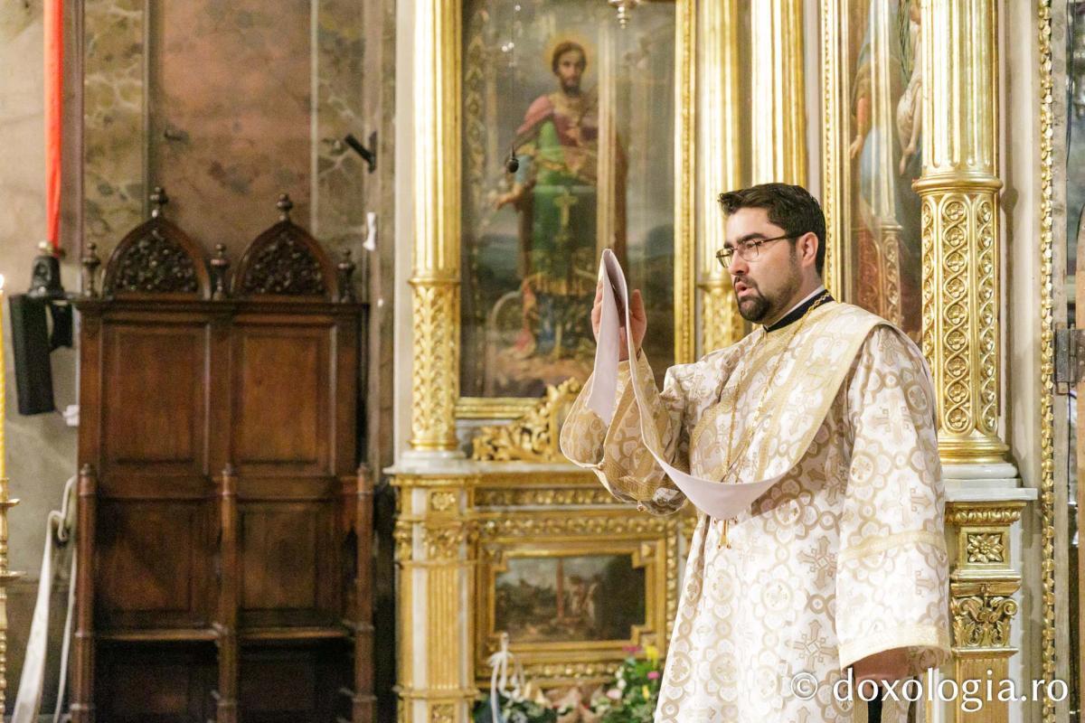 Liturghie arhierească la Catedrala Mitropolitană din Iași  în cinstea Sfinților Trei Ierarhi / Foto: pr. Silviu Cluci