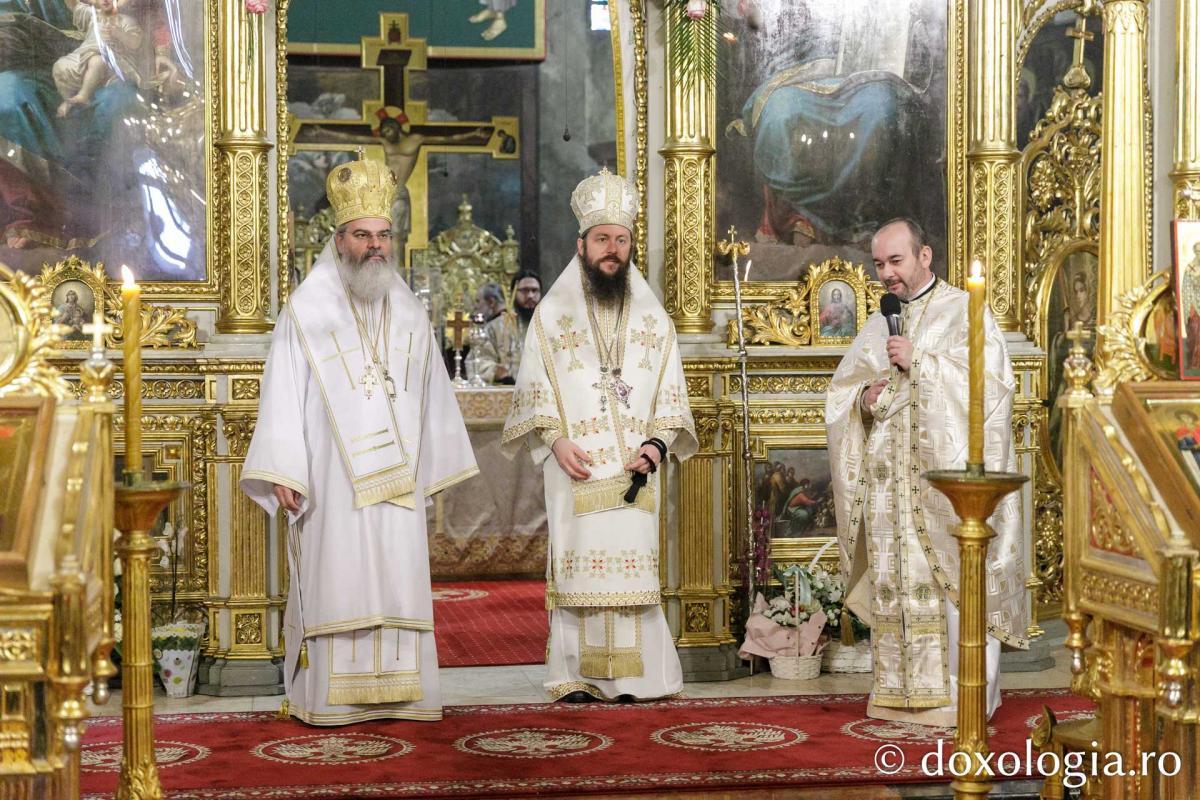 Liturghie arhierească la Catedrala Mitropolitană din Iași  în cinstea Sfinților Trei Ierarhi / Foto: pr. Silviu Cluci